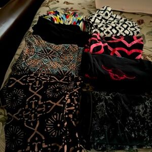Lularoe soft OS leggings. 8 Multi prints, excellent condition.  $7 each